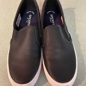 Black leather Sperry Top sliders